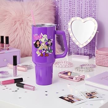 Amazon.com: Silver Buffalo Bratz Featuring Cloe, Yasmin, Jade, and