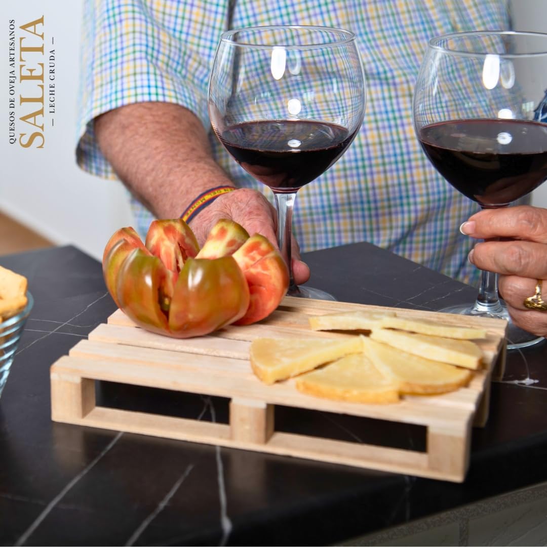 SALETA® Cesta Quesos Gourmet Regalo | Queso Oveja de La Mancha | 6 Cuñas Queso Semicurado, Curado, con Guindilla, Trufa, Añejo y en Aceite de Oliva Virgen Extra | "Pack Tentaciones 1,5Kg" — view 6