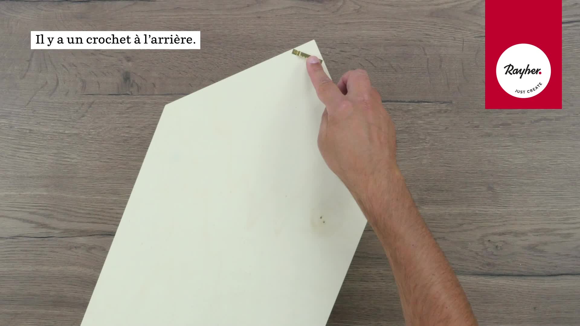 Étagère Murale En Bois Forme Maison Rayher 30x50x8cm - 8 Compartiments à Décorer