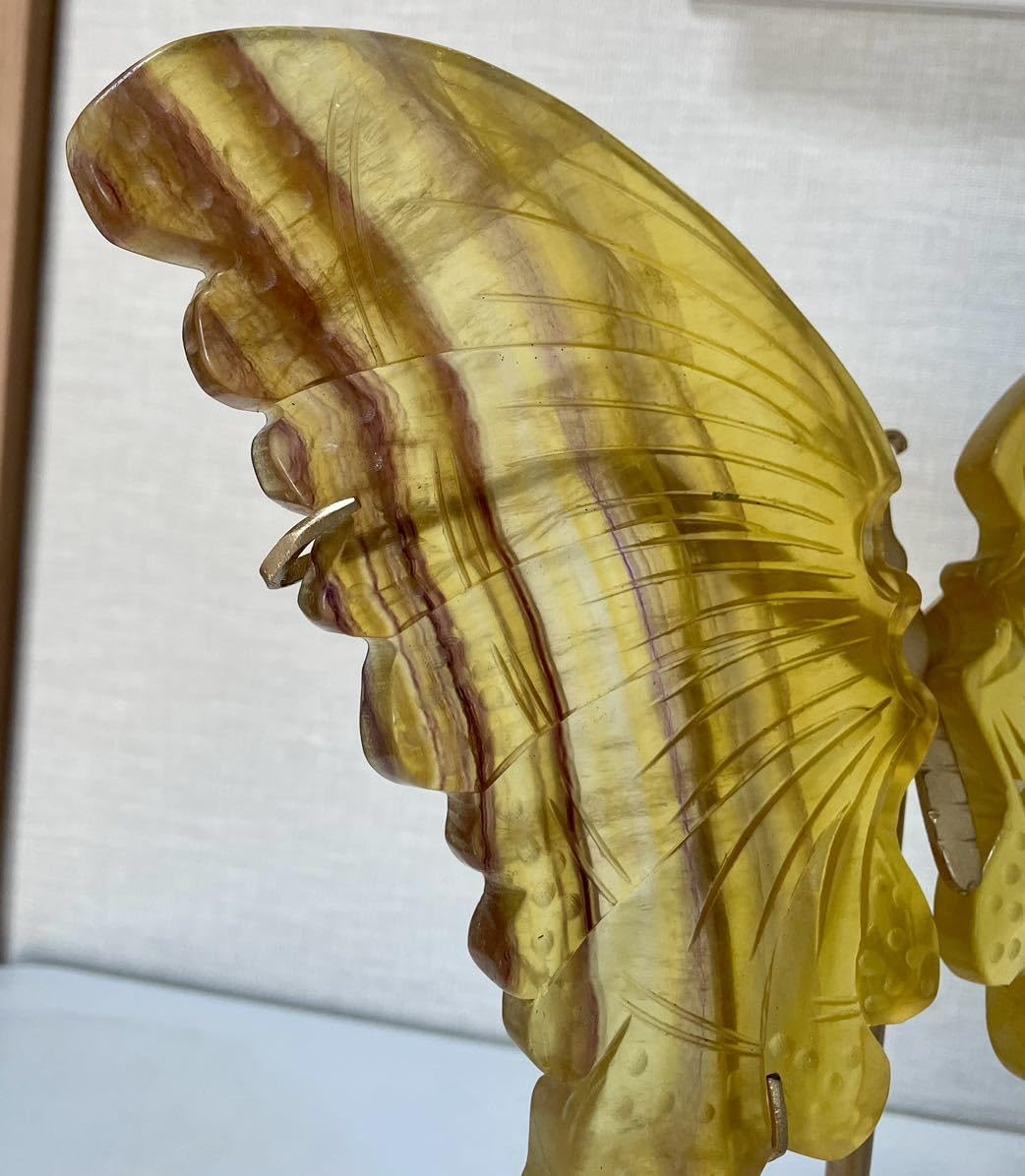 Amazon.co.jp: フローライトの蝶 羽 翼 天然石手彫り 置物インテリア