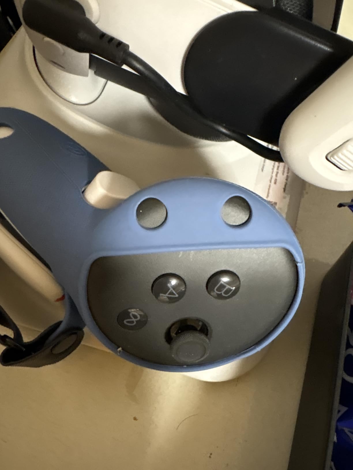 Amazon.co.jp: 【Amazon.co.jp 限定】Meta Quest 3用コントローラーカバー、調節可能なナックルの革紐が付属し ...