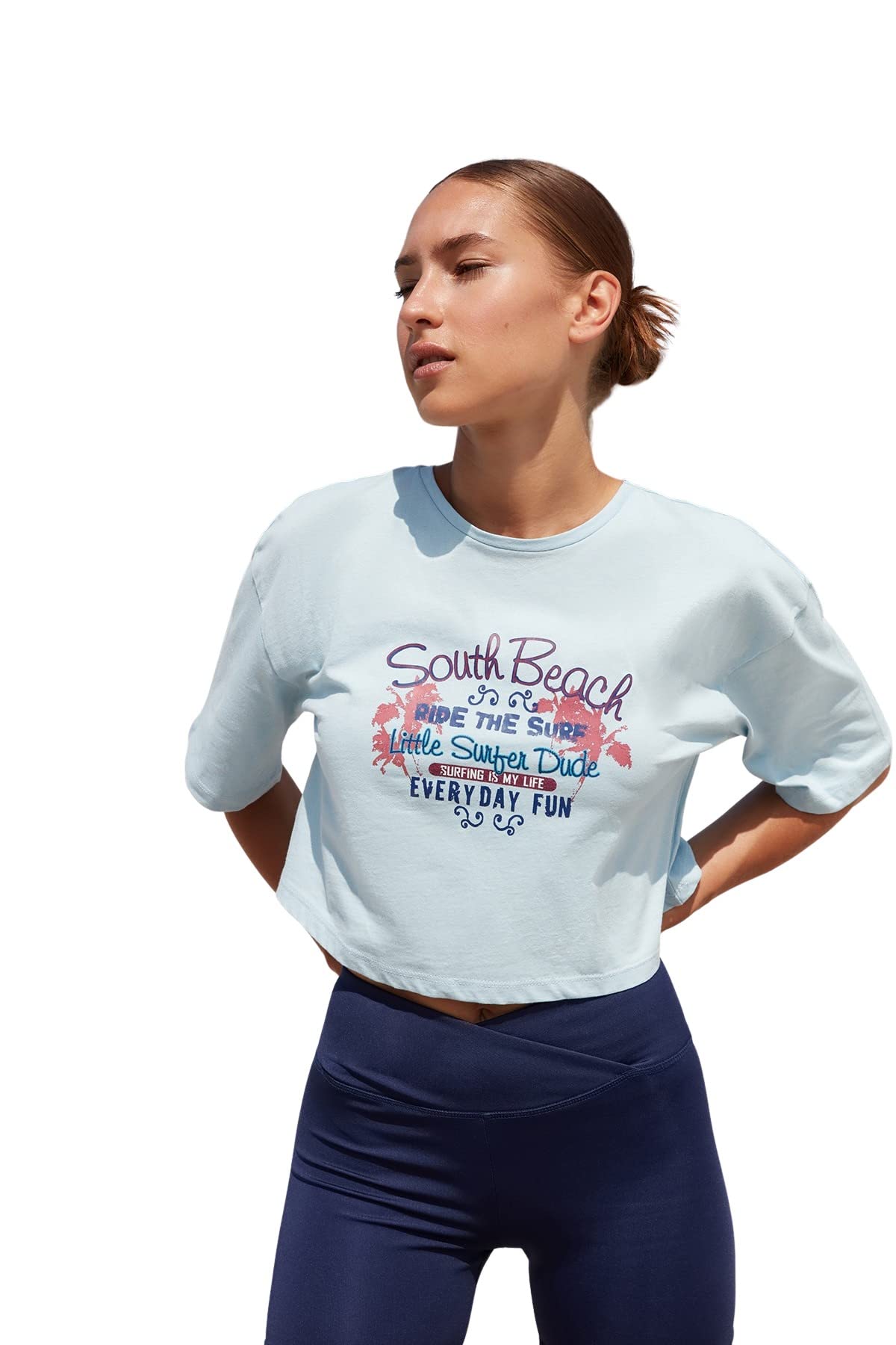 Trendyol FeMan Regular fit Basic Crew Neck Knit T-Shirt Light Blue