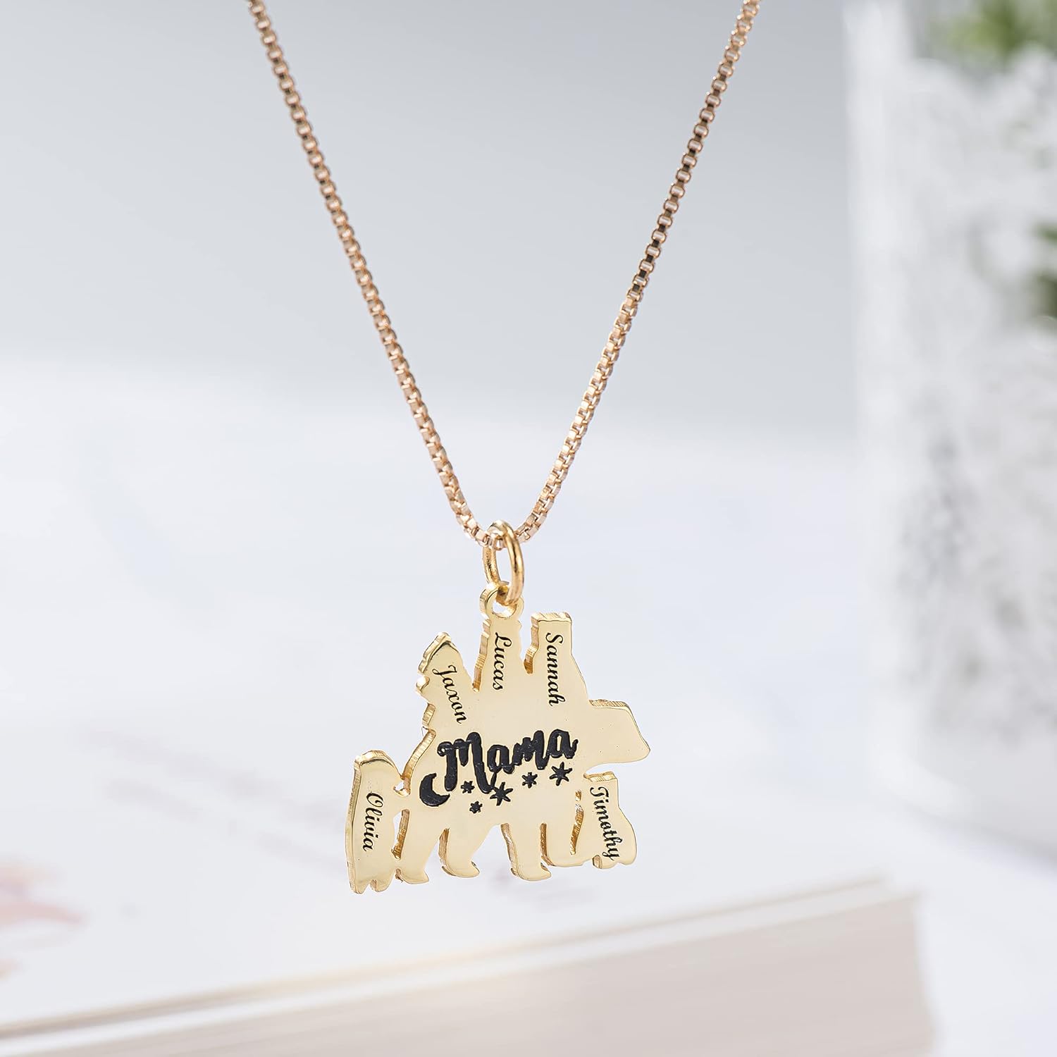 Personalized Mama Bear Mother Necklace Custom Engraved 1-6 Names Mom Pendant Necklace Mother’s Day Jewelry Gifts