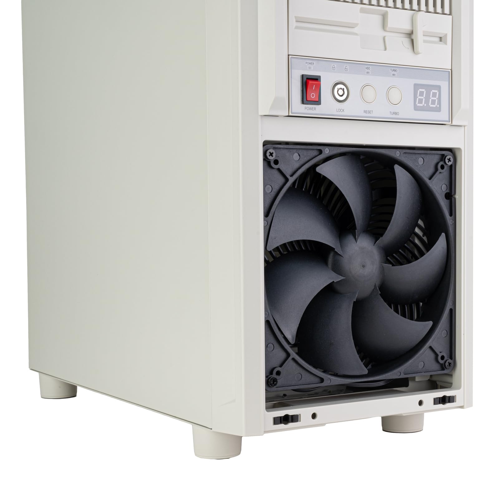 SilverStone FLP03 - Retro-inspiriertes M-ATX Gehäuse mit Unterstützung für vielseitige Speicherlösungen High-End-GPUs und effiziente Kühlung, SST-FLP03W