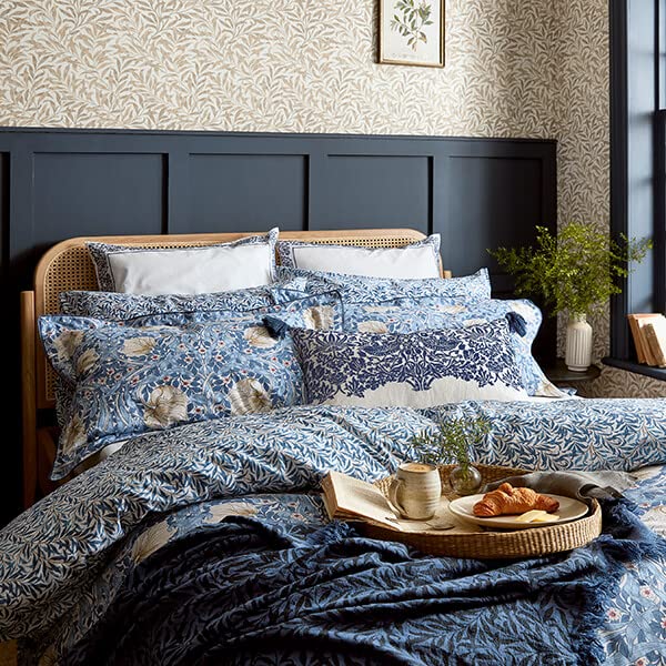 Morris & Co PIMPERNEL PILLOWCASE OXFORD WOAD, Blue, 74 x 48 cm (Pack of 1) - Image 2