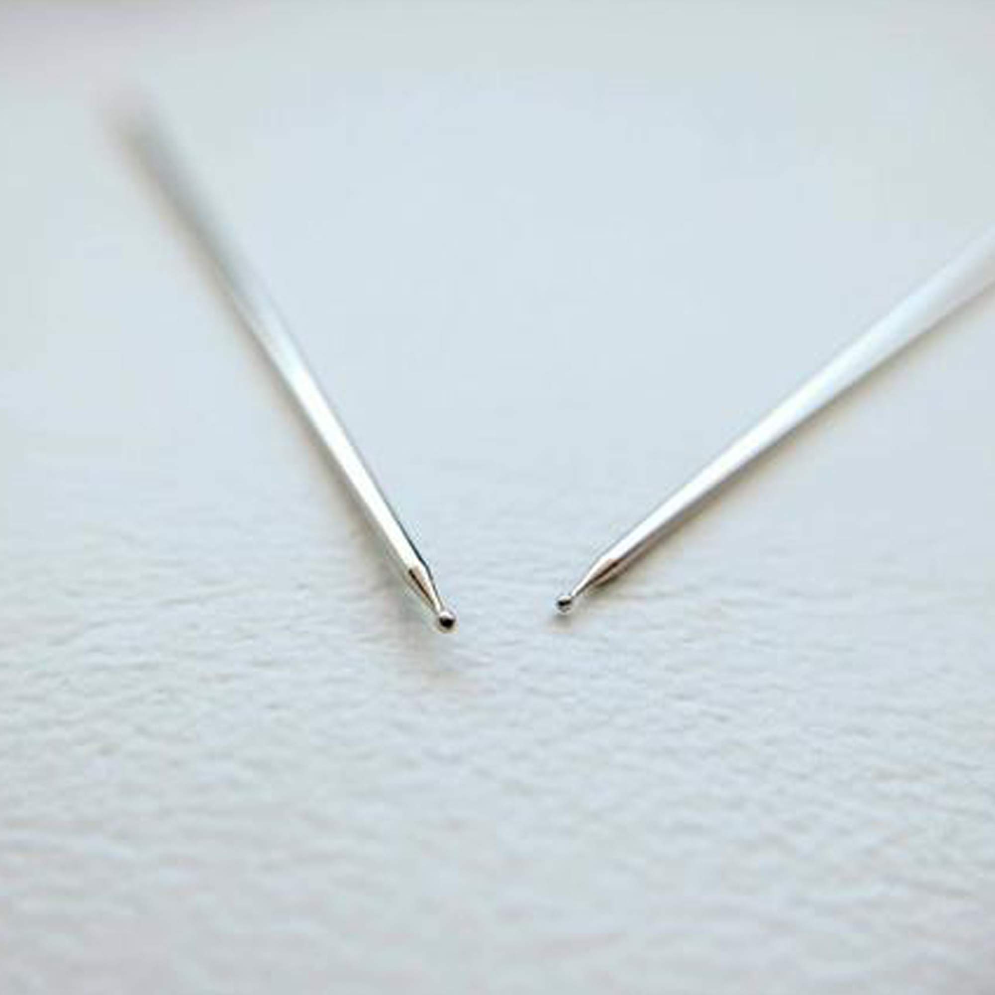 Easy Guide Ball-Tip Needles Bundle - Size 26 & 28 For Cross Stitch & Embroidery (8 Needles)