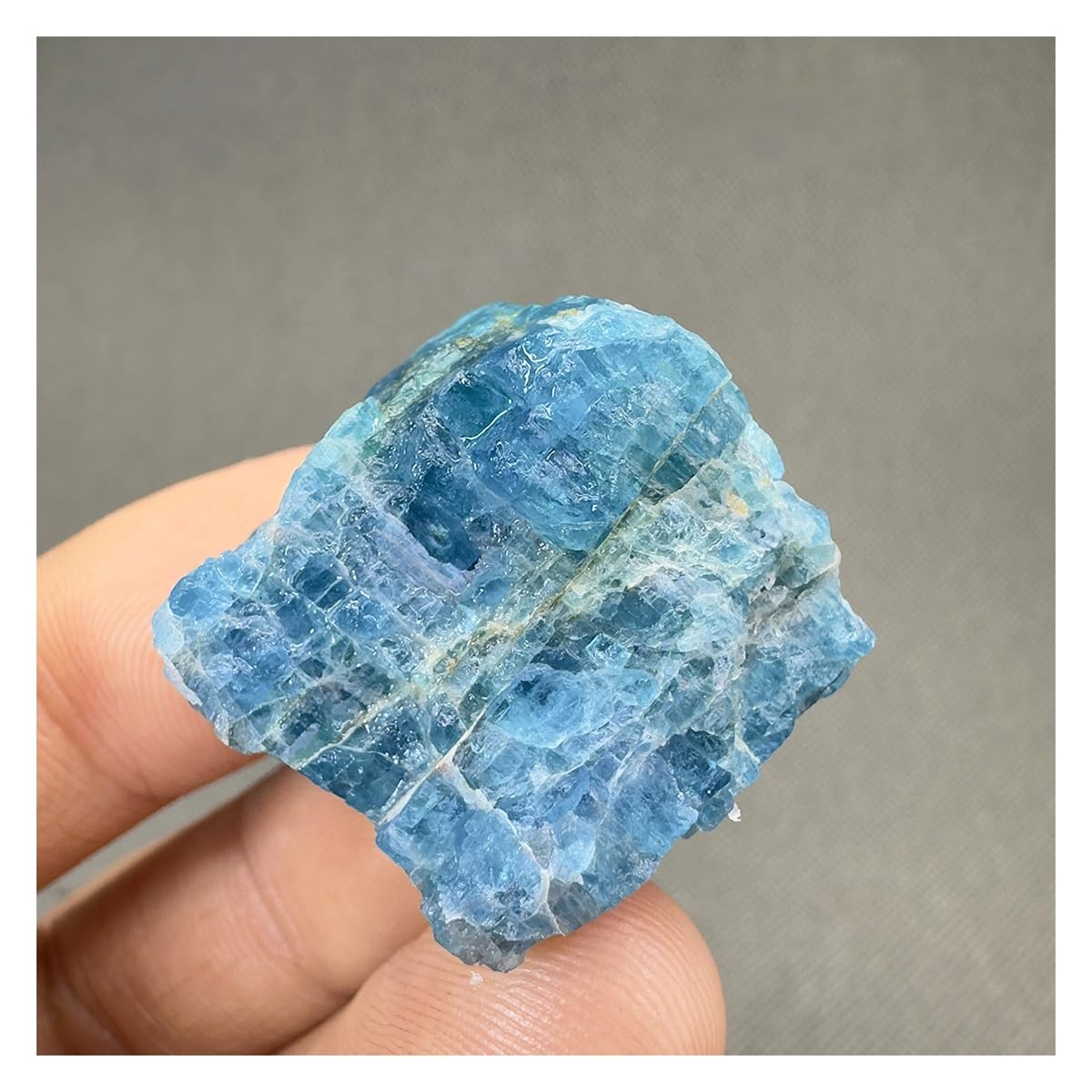 Pierre de cristal contre l'ambiance terne : décoration d'intérieur en quartz naturel