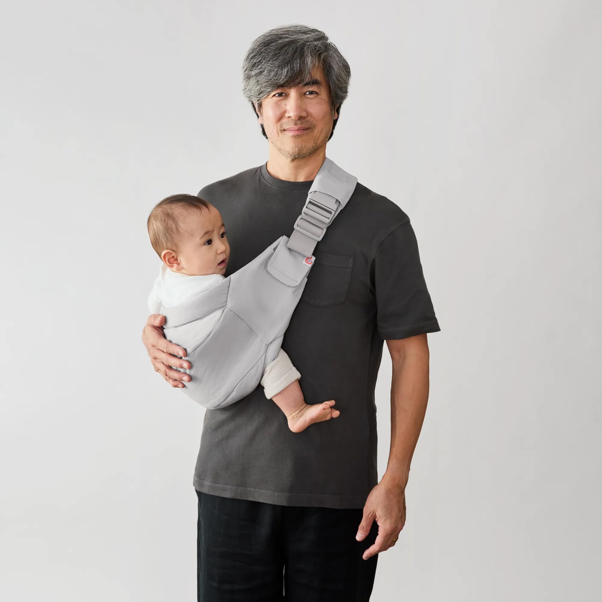 Ergobaby Upsie スリング Ergobaby Upsie Sling Baby Carrier - Camel : Target