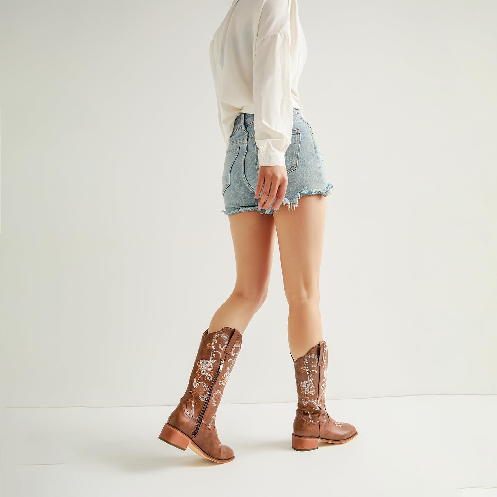 Damen Braun Cowboystiefel Low Heels Westernstiefel Bestickt Cowgirl Stiefel Bequeme Pull on Mid Calf Mexikanische Stiefel