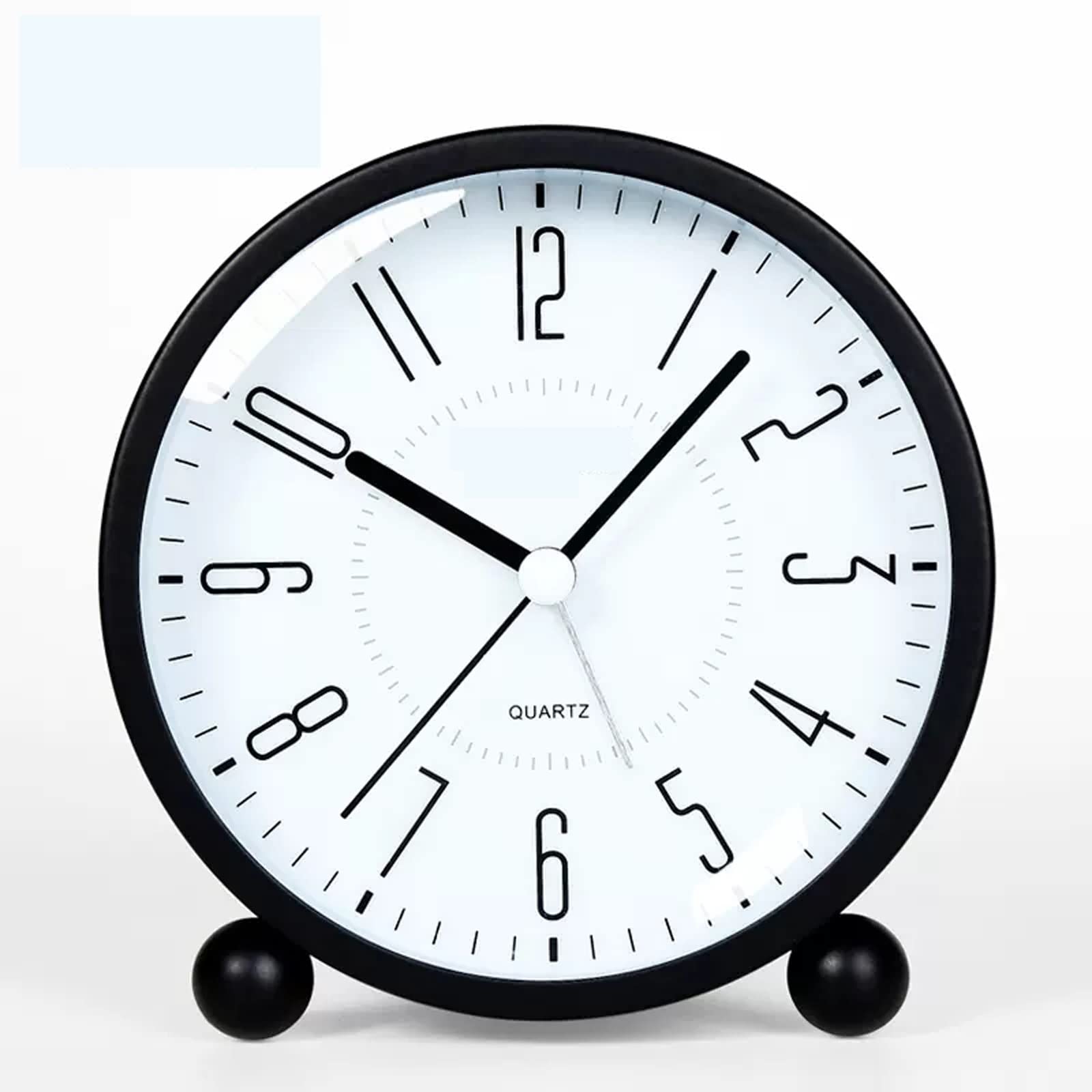BMKGODN alarm clock， 4.5" Battery Operated Alarm Clock,Small Silent Bedside Desk Metal with Light Function(Black)