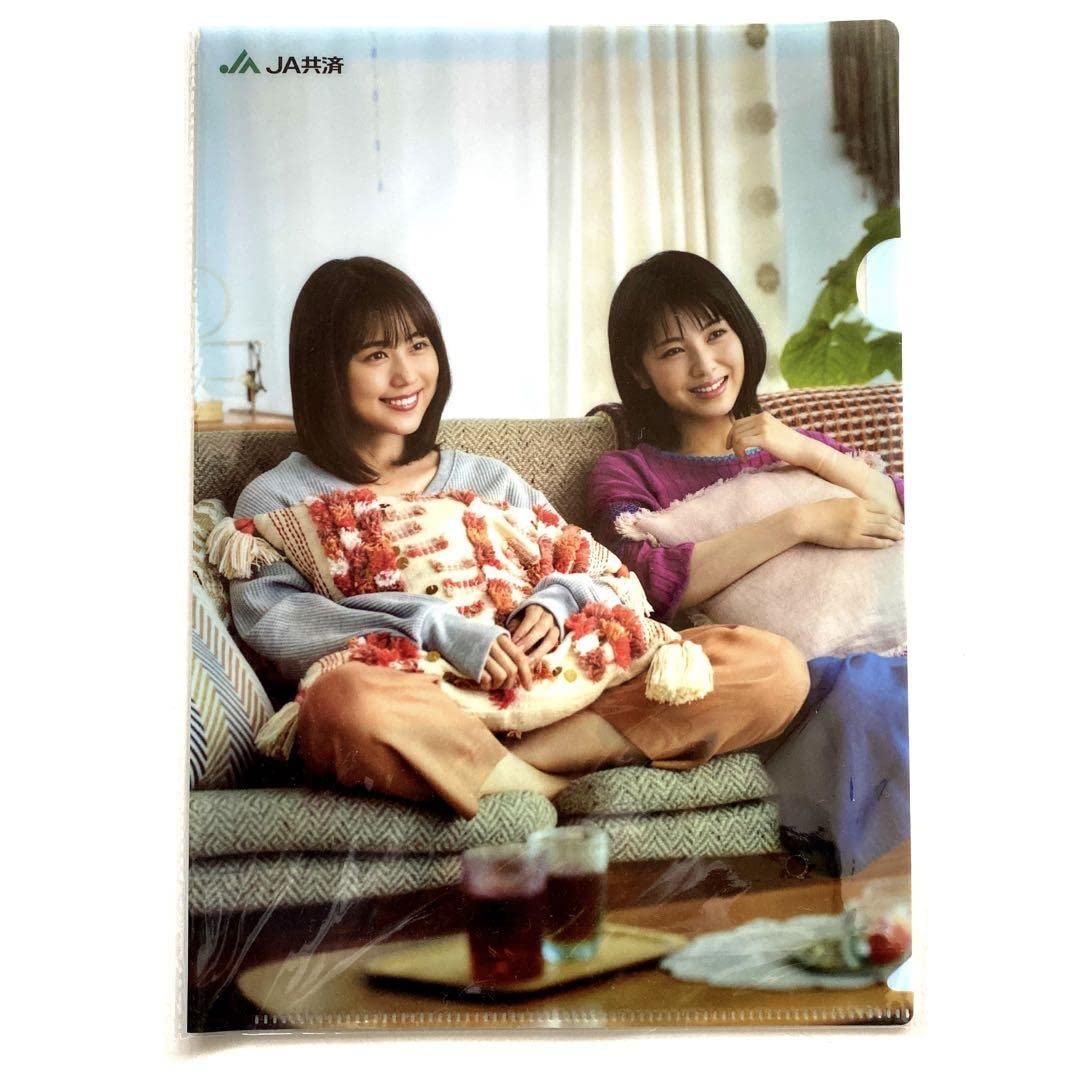 専用出品　浜辺美波 有村架純 クリアファイル Amazon.co.jp: 有村架純＆浜辺美波 クリアファイル : おもちゃ