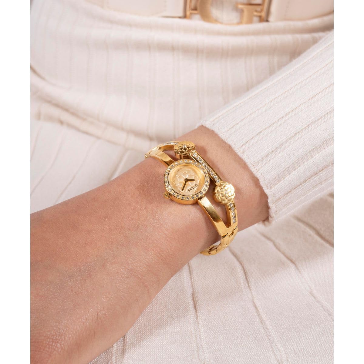 GUESS Chloe Orologio analogico da donna, larghezza cassa 20,5 mm, tonalità oro/champagne, Tonalità oro/Champagne, Classico