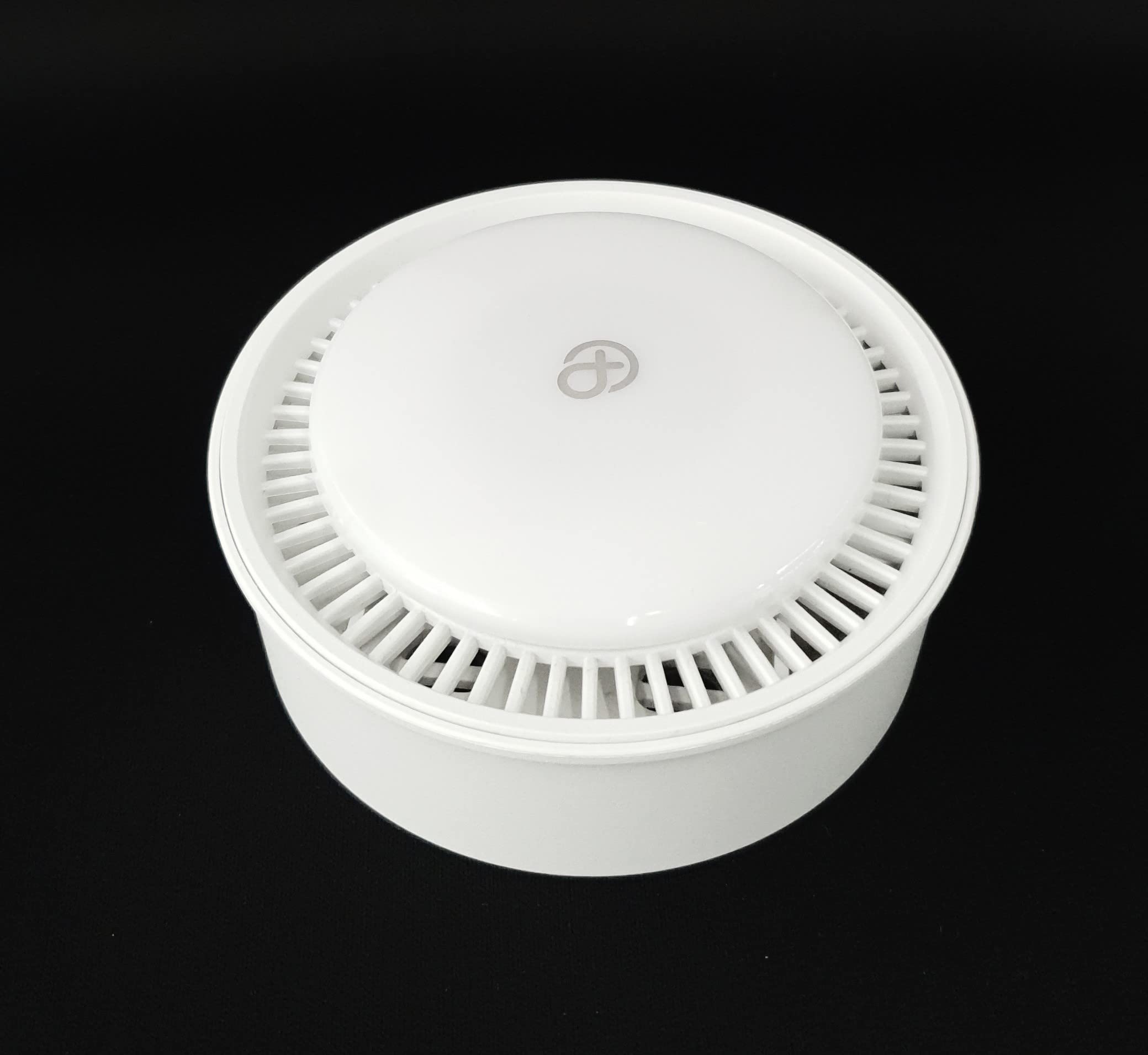 BREEZE ７高濃度空気マイナスイオン発生装置 Amazon | Breeze Can 低濃度オゾン発生器 イオン発生機 車載用 カップ