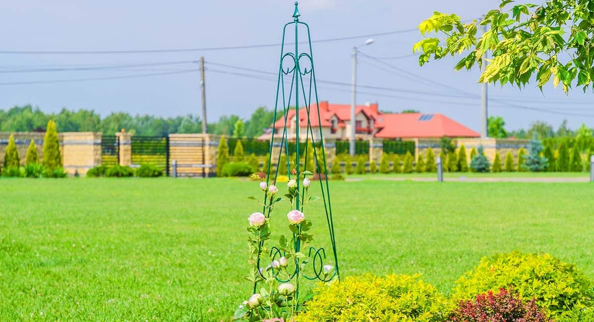 KADAX Tuteur en acier pour plantes grimpantes en pyramide résistant aux intempéries Vert 30 x 150 cm vert