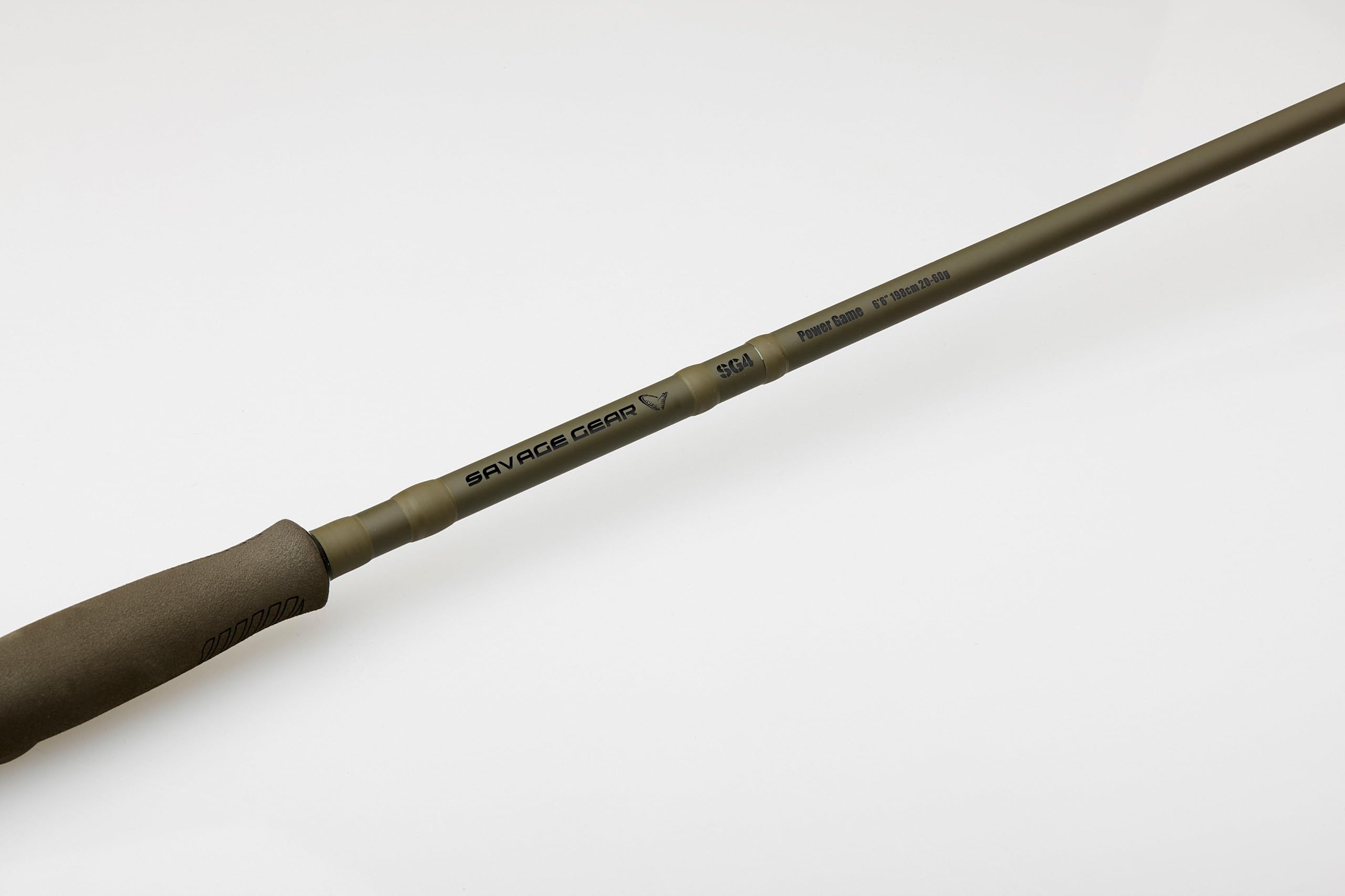 Savage Gear SG4 Leistung Spiel Spinnrute - Heavy-Duty Raubfischrute fr  groe Kder, Swimbaits & Jerkbaits - Ideal fr Hecht, Muskie, Zander &  Trophenfische im S- & Salzwasser 2.43M 35-100G : Amazon.de: Sport