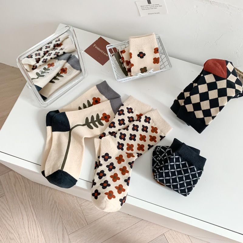 5/10 Pairs Cute Floral Socks, Cottagecore Crew socks, Smiley Face Colorful Socks for Women Girls3