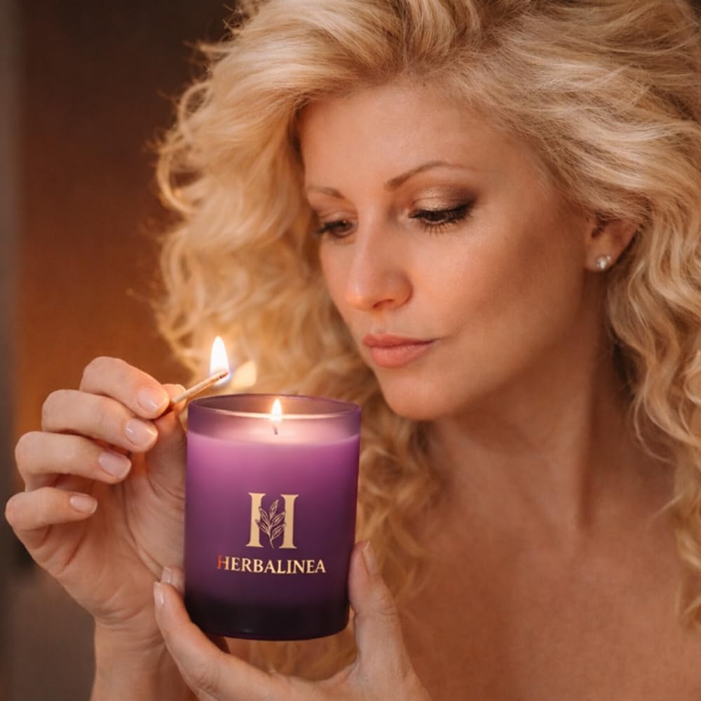 Bougie chakra de soja 100 % avec pierres naturelles et fleurs séchées, bougie parfumée pour méditation, yoga, relaxation et décoration, cadeau original, 160 g (violet - chakra couronne)