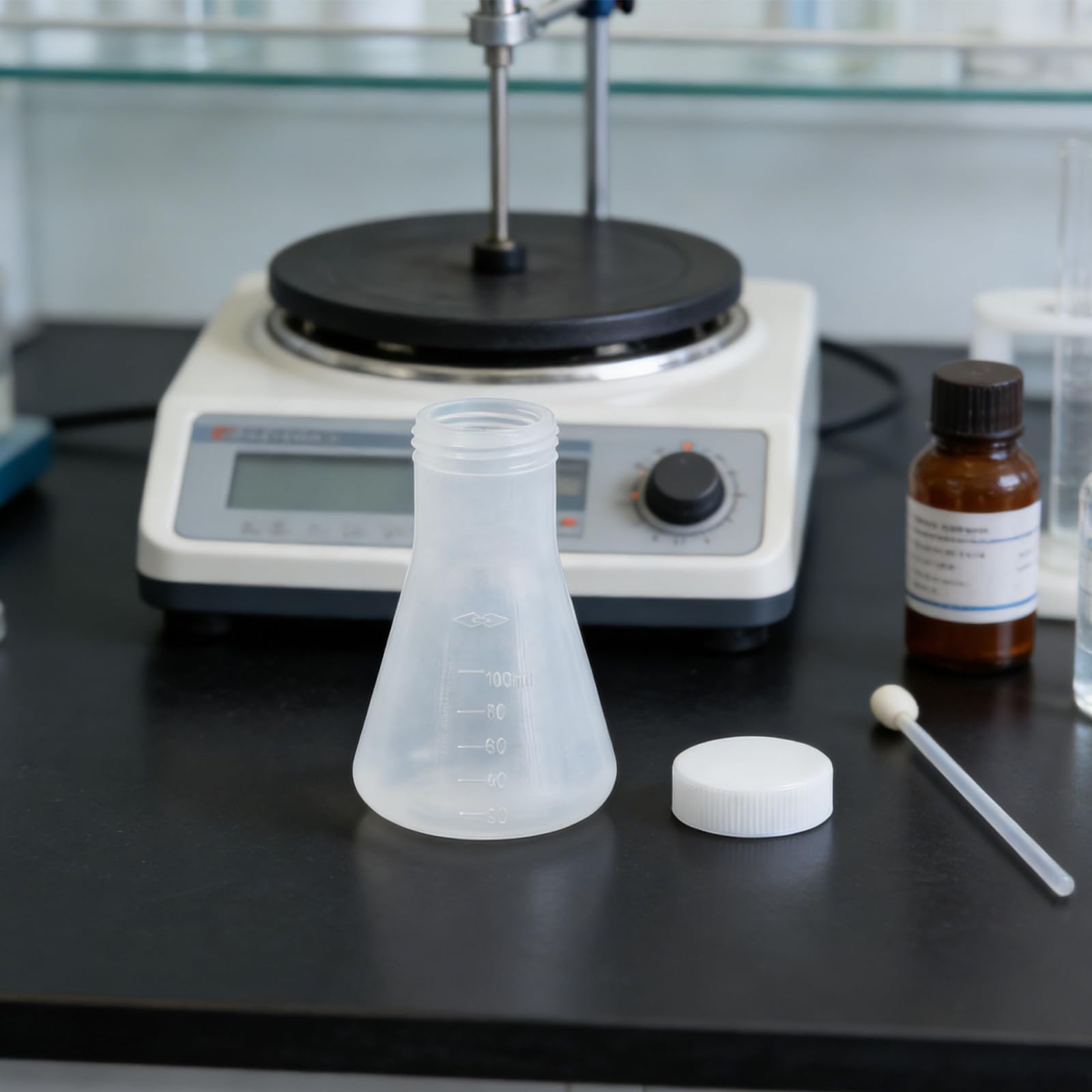 20 Matraces Erlenmeyer de Plástico Blanco de 100ml con Tapa | Diseño Cónico Hermético, Uso Repetido, para Investigación y Entornos Biológicos