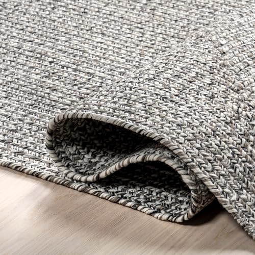 Image of Handmade Cotton Braided 4x4 feet Throw Rug - Washable, Low Pile Reversible Floor Mat for Bedroom, Kitchen, Entryway & Living Room - Eco-Friendly Woven Carpet - (Light Grey Round, Round)