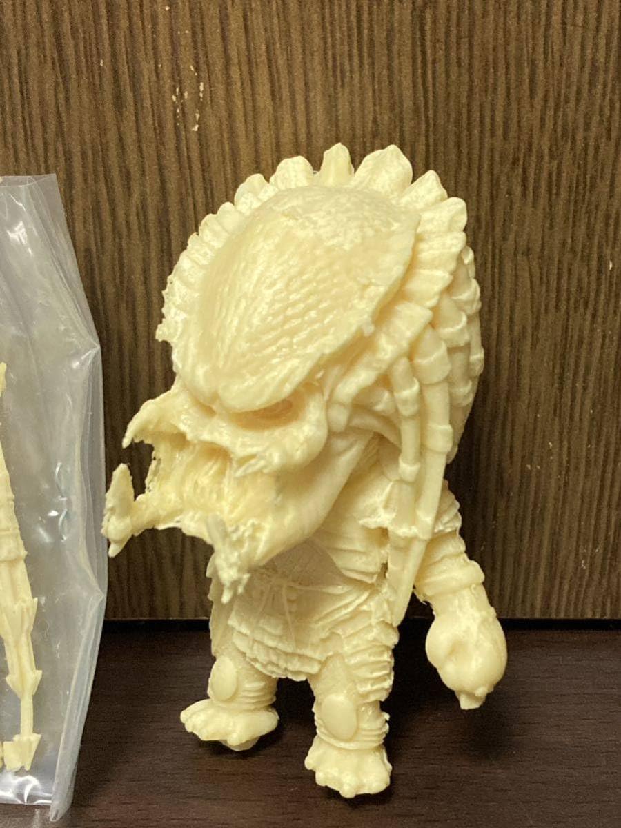 プレデター　BIG TIME KIT社　ガレージキットフィギュア　全高59cm プレデター BIG TIME KIT社 ガレージキットフィギュア 全高59cm