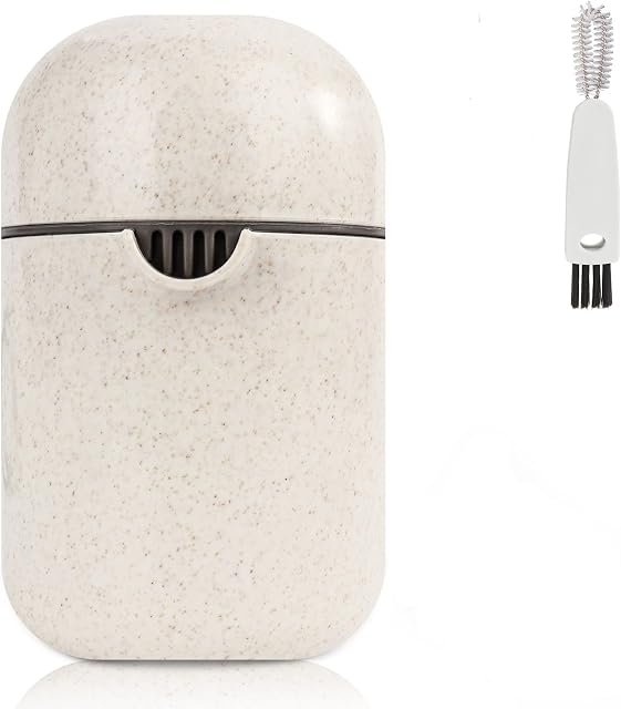 Manual Lemon Squeezer, Citrus Juicer, Portable Orange Juicer, Small Lime Juicer Cup, Fruit Hand Press with Two Ways of Use, Juicer Machine with a Fruit Peeler and a 3-in-1 Cleaning Brush (Beige)