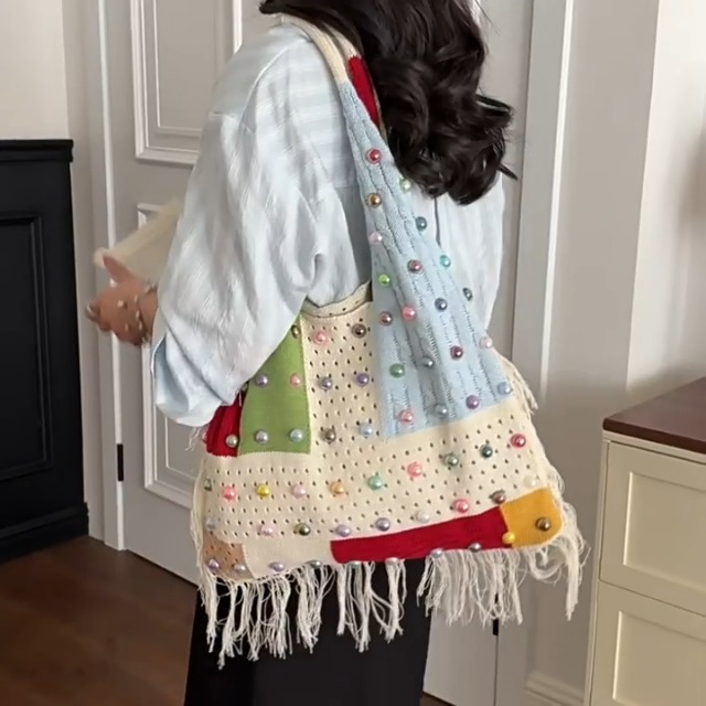 Bolso tote de crochet bohemio estilo playa con cuentas de colores miniatura 7