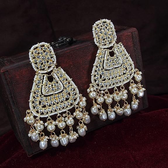 I Jewels Gold Plated Indian Wedding Bollywood Pearl Kundan Fashion Earrings for Women (E2798W)