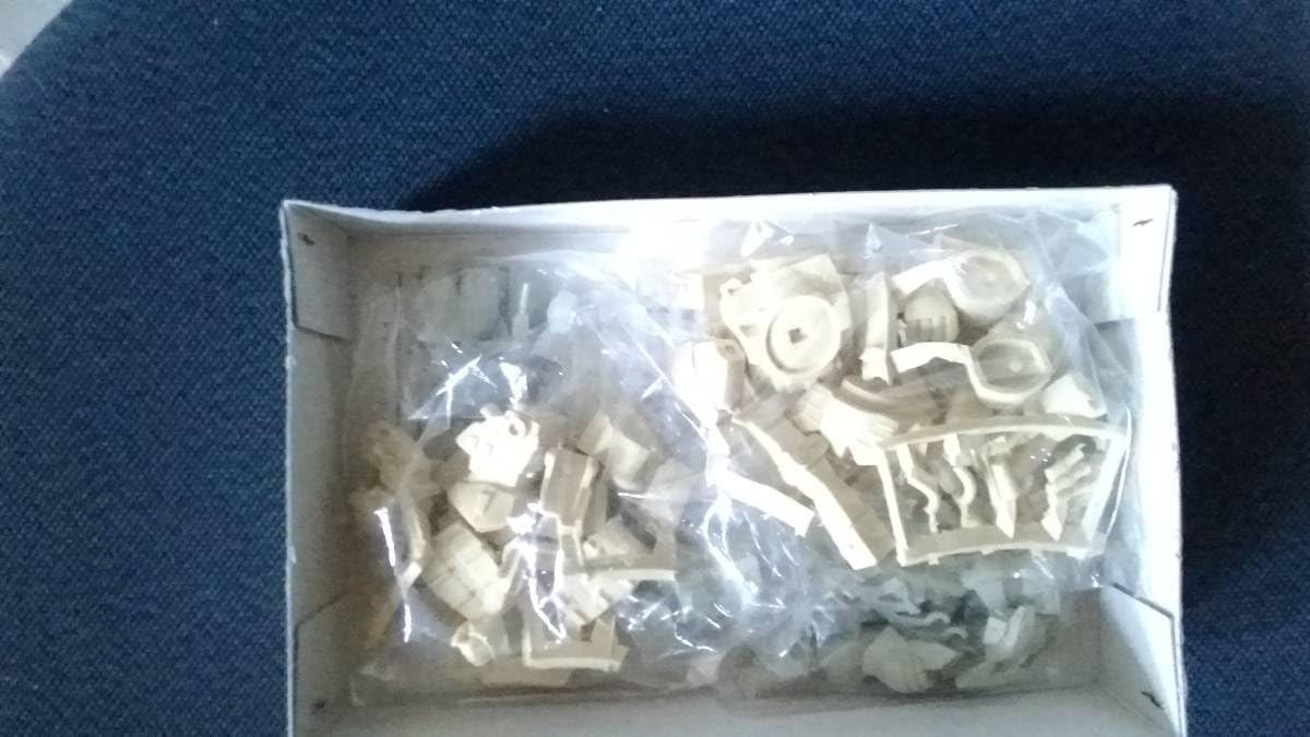 WAVE製 1/120ダグラムDXセット レジン製ガレージキット