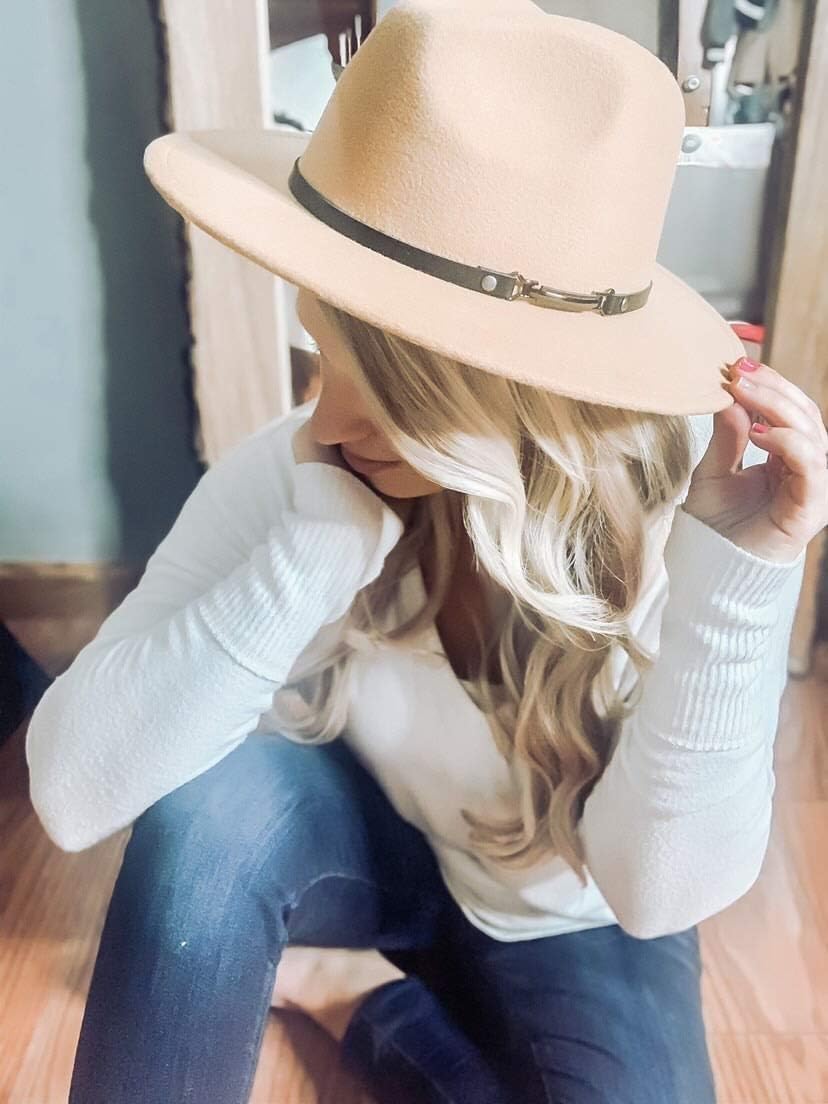 Lanzom Womens Classic Wide Brim Floppy Panama Hat Belt Buckle Wool Fedora Hat Fit Size 6 8/7-7 1/4 One Size Beige