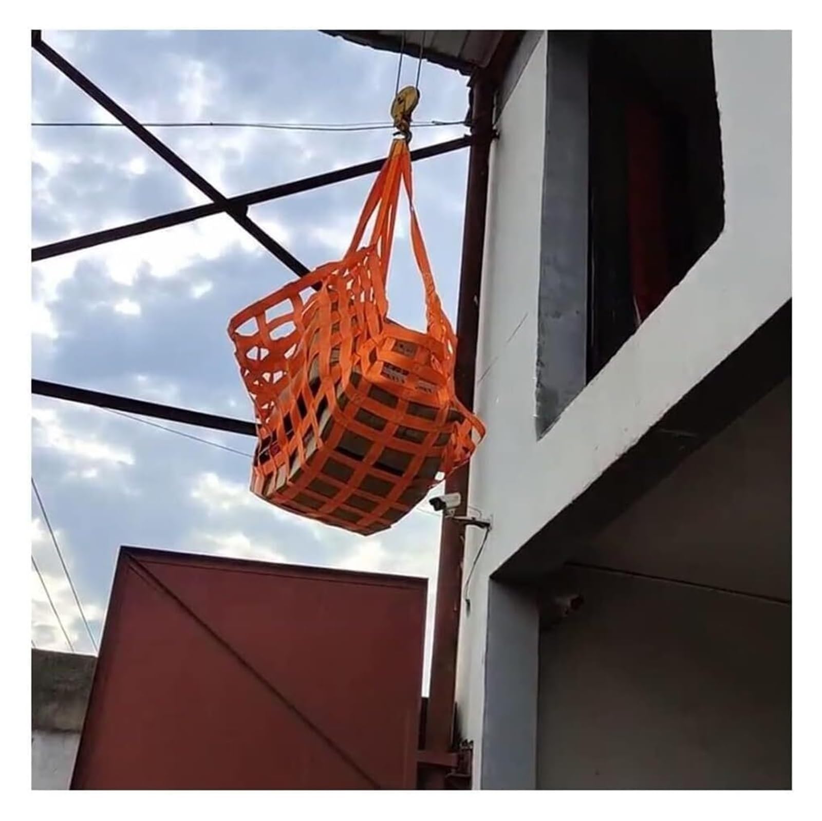 Rete di Sollevamento per carichi Pesanti con Cinghie – Imbracatura Industriale 1x1M per carico e Scarico sicuri – Maglia da 10 cm, capacità 2T, Strumento Essenziale per trasporti e logistica