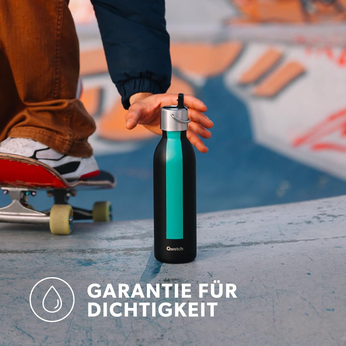 Qwetch - Trinkflasche 600 ml Edelstahl Schwarz Sport Serie - Thermosflasche aus 90% recyceltem Inox mit Sportverschluss - 24h Kalt & 12h Heiß - Isolierflasche, Auslaufsicher, BPA-frei & Kompakt