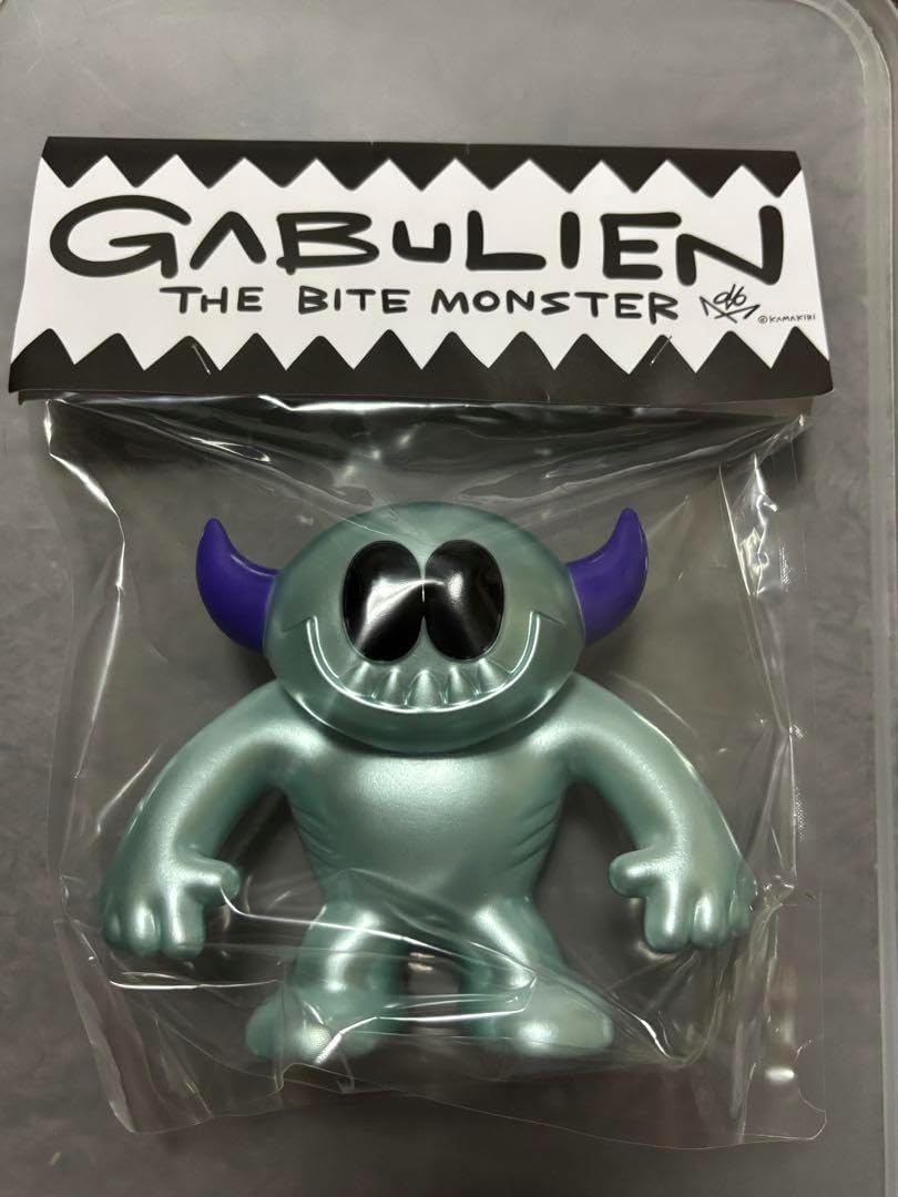 キン肉マン GRAPE BRAIN ソフビ ワンフェス 2025 キン肉マン』のソフビ「GRAPE BRAIN×ELECTRIC TOYS×FIVE STAR