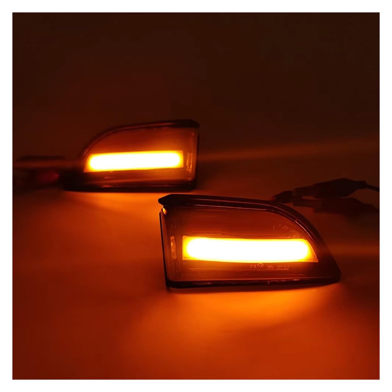 Indicatori Retrovisori per Volvo per XC60 2009-2013 LED Dinamico Indicatore di Direzione Luce Specchietto Laterale Sequenziale Lampada Indicatore Lampeggiante Indicatore Direzione