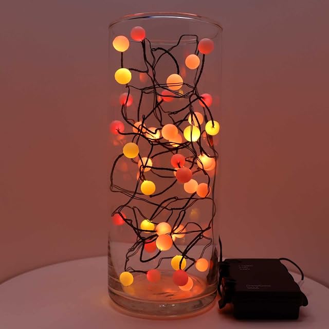 Qbis Berry Cluster Lights, 40 Sunset Berry Lights, Red, Orange and Yellow. Battery Fairy Lights with Timer, Battery Lights Indoor / Outdoor use on Thin Black Wire