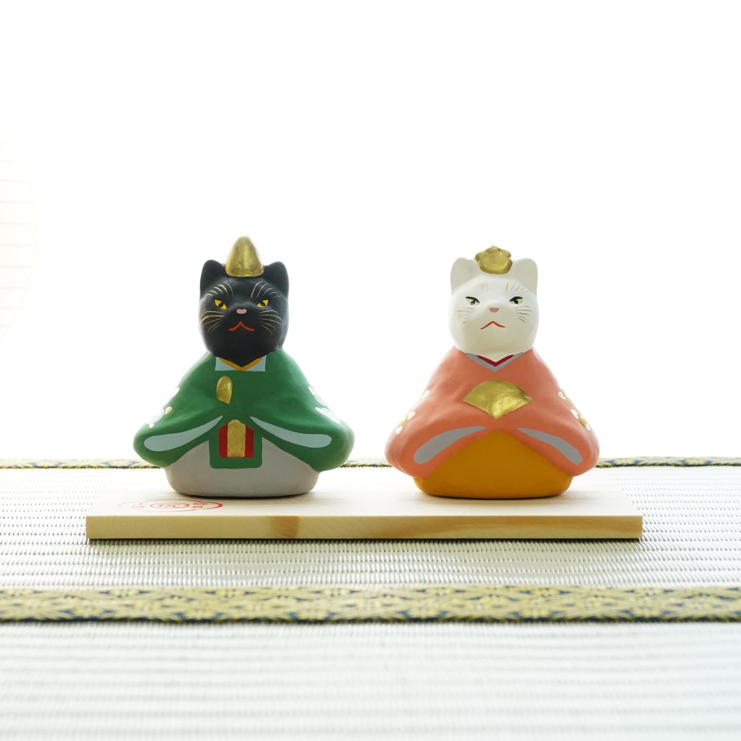Amazon.co.jp: ふくべ屋 瀬戸焼 雛人形 猫座雛(橘) 玩具工房 ひな人形