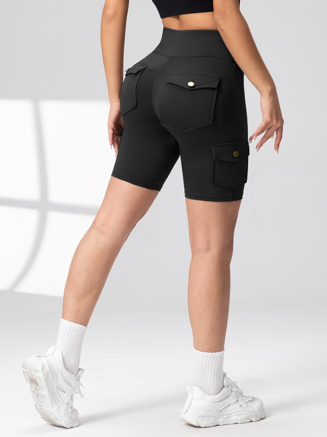 Women’s Cargo Pocket Yoga Shorts High Waist Tummy Control Quick-Dry Moisture-Wicking Stretch Fabric Buttoned Pockets