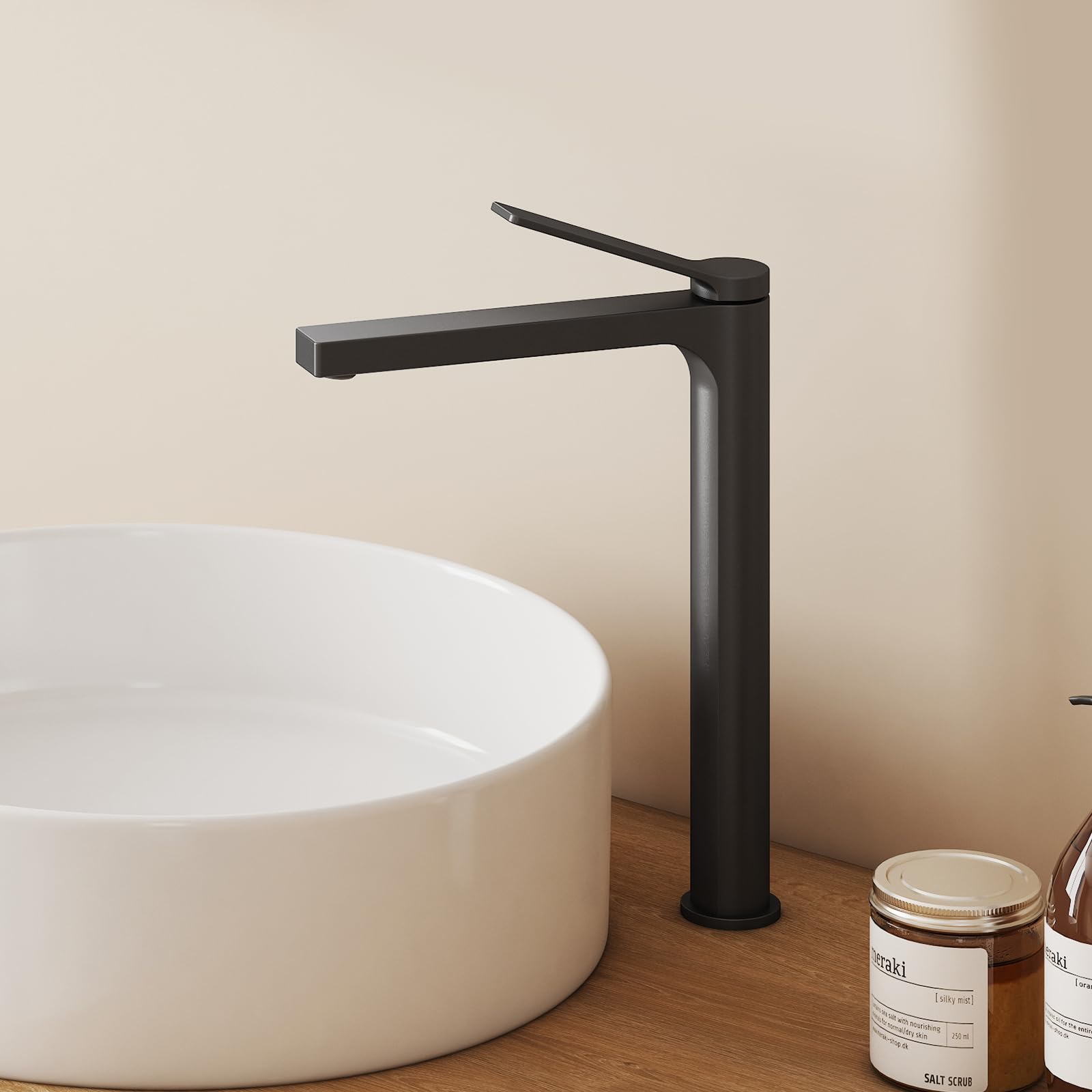 Mitigeur en laiton EMKE l'accessoire idéal pour une cuisine ou salle de bain moderne