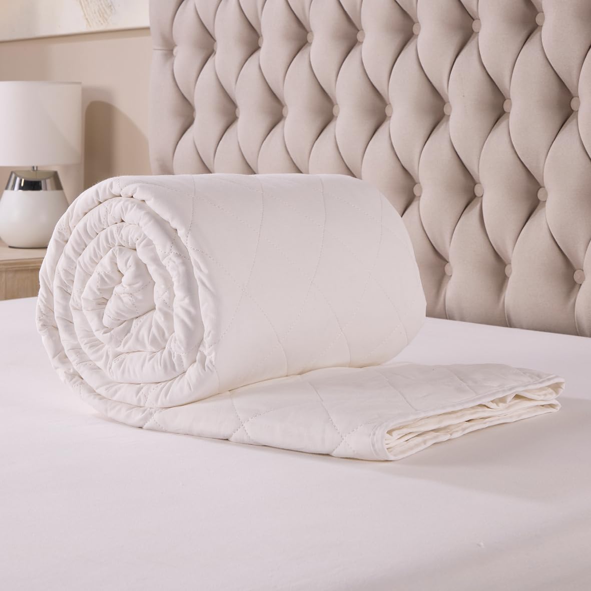 Downland 100% Cotton Single Duvet 3 Tog - Pure Cotton Cover & Filling, Lightweight Breathable Summer Quilt, Natural Cooling Single Bed Duvet, Machine Washable, 135x200cm