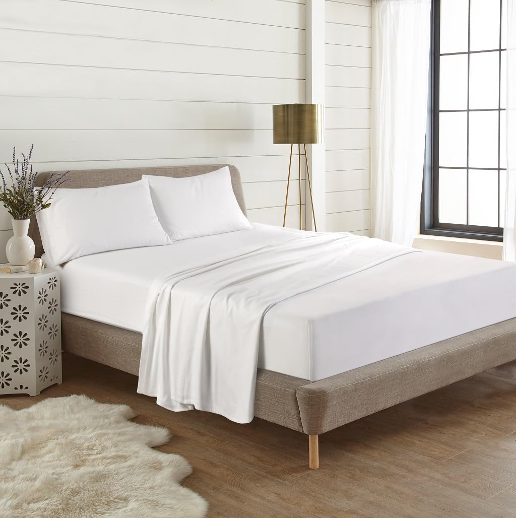 100% Brushed Cotton Thermal Flannelette Fitted Sheet 25cm Deep Mattress Sheet Soft & Cozy Fitted Bed Sheet (White, Super King)