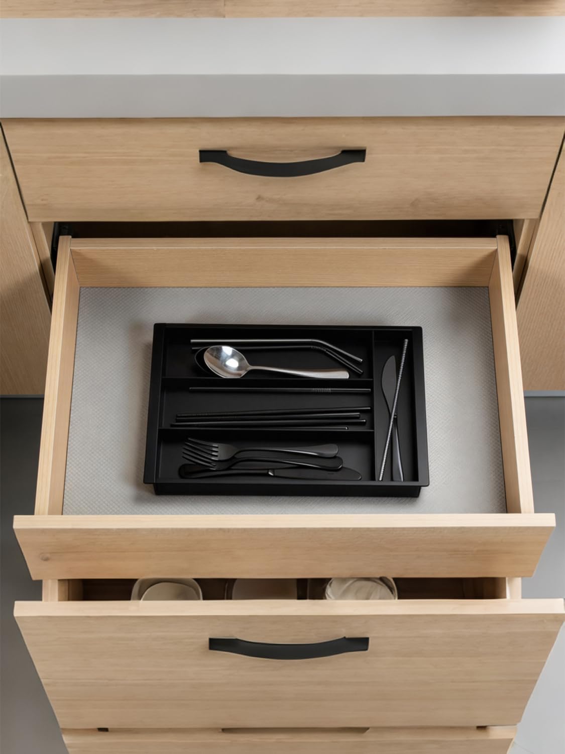 Silverware Drawer Organizer Tray, Adjustable Small Utensil Holder for Spoon and Fork, Expandable Flatware Cutlery Tray for Kitchen Drawers (Black) - Image 2