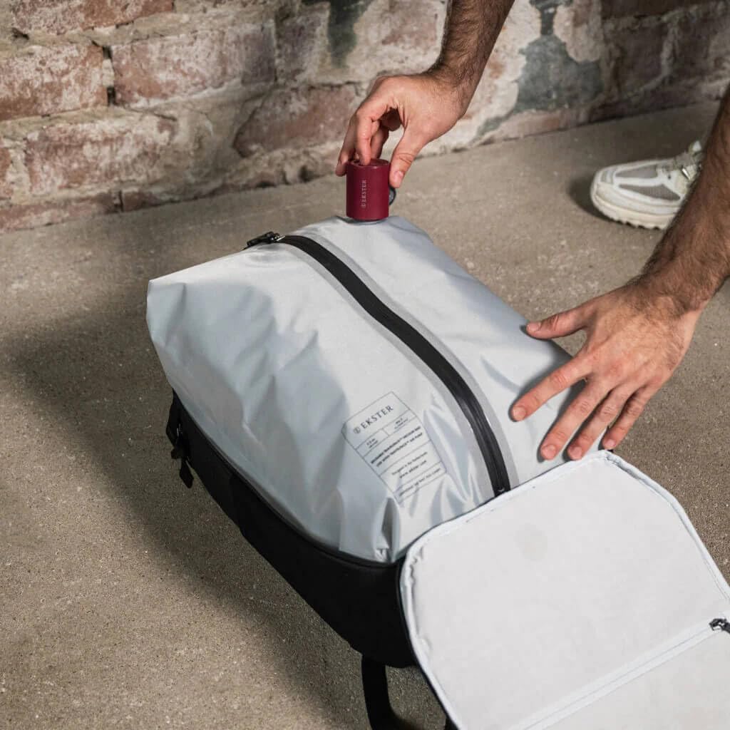 Ekster Vacuum Travel Compression Kit – Odor & Waterproof Packing Bags with Portable USB-C Pump | TSA-Approved, Durable, Fits Most Bags & Suitcases (Vacuum Pump - 1 Pack)