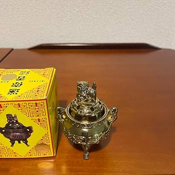 Amazon.co.jp: 金属製三足香爐 中国香爐 迷香爐 ③ : ホーム