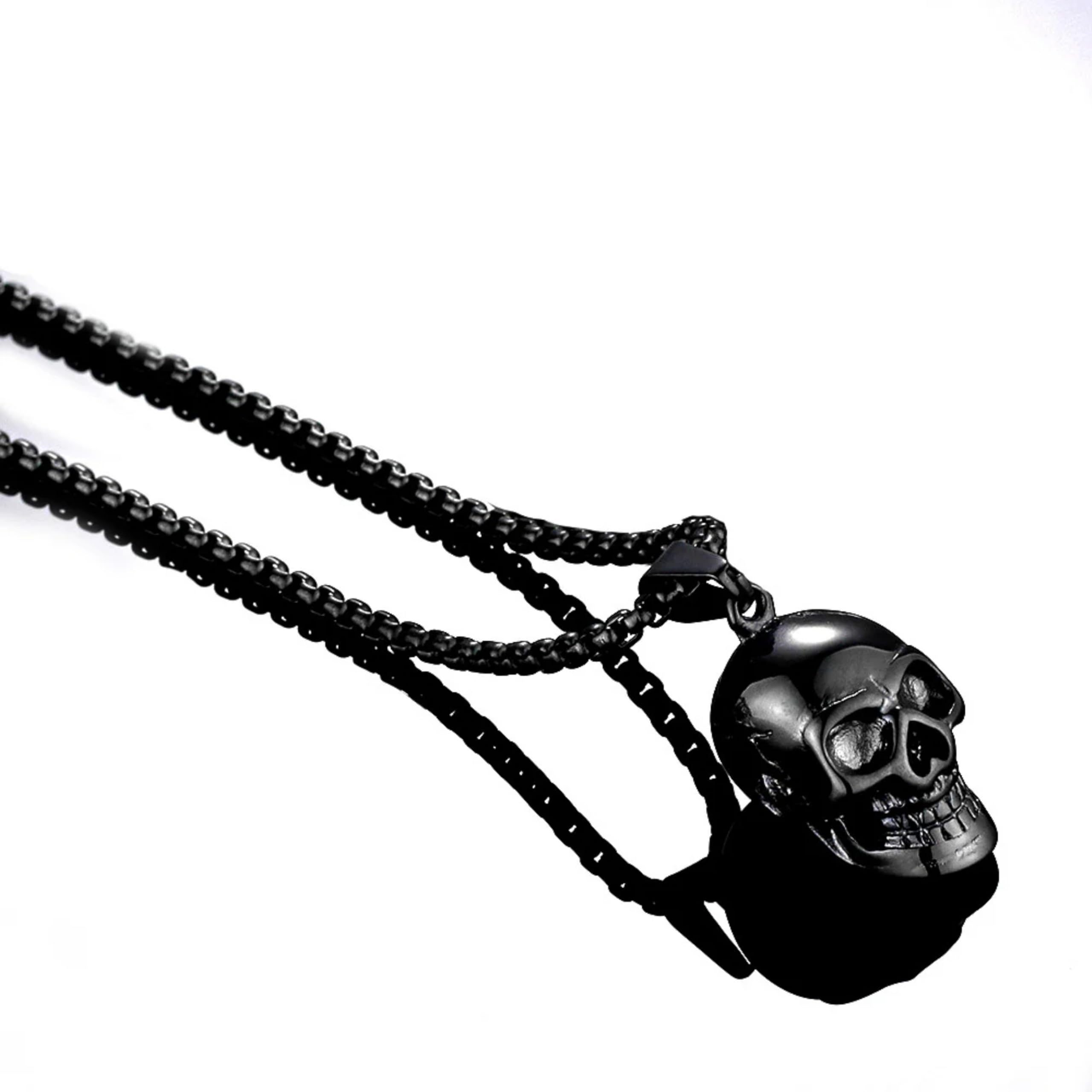 Salty Alpha Mens Halloween Theme Jewellery | Night King Skull Neck Chain | Adjustable Necklace | Spooky Designs | Fancy & Stylish | Horror Fashion Jewelry | Halloween Accessory (B0D4J1V5CW) Amazon Price History, Amazon Price Tracker