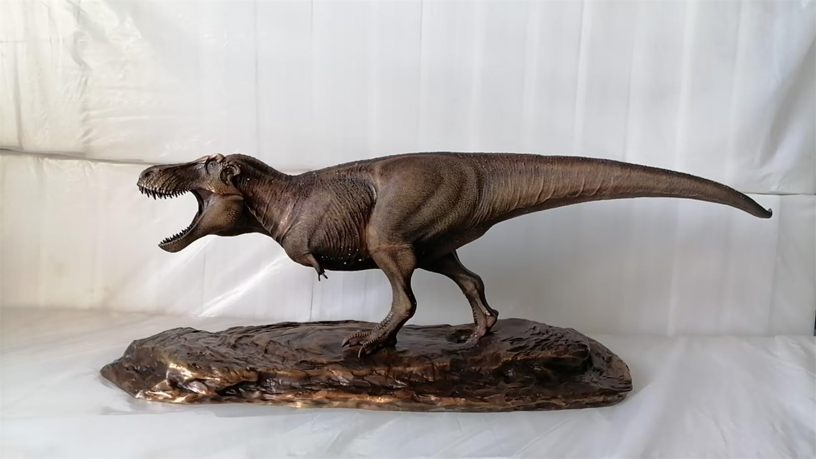Amazon | HAOLONGGOOD 1/20 サイズ ティラノサウルス 70cm級 ブロンズ
