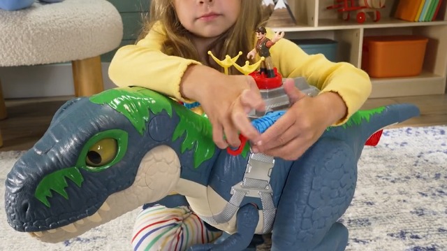TREX　2セット Fisher-Price Imaginext Jurassic World Rebirth Dinosaur Playset