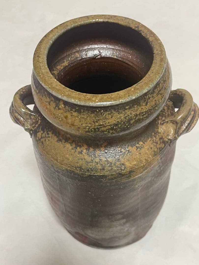 Amazon.co.jp: 備前焼 花入 大井逸吾作 高さ23cm 開口部径9cm 共箱 窯