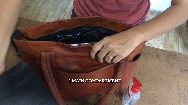 Bolso Tote de Cuero Marrón para Mujer miniatura 7