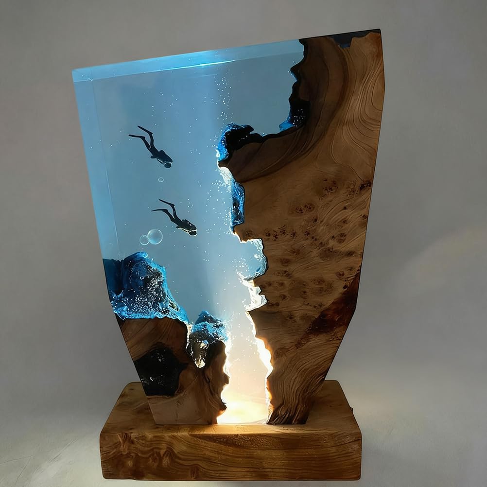 Marine Statue Dekoration Lampe 3D Epoxidharz Ozean Taucher Nachtlicht mit USB Kabel mit Holzsockel für Heim Büro Deko Weihnachten Geburtstag Geschenke,15 * 10