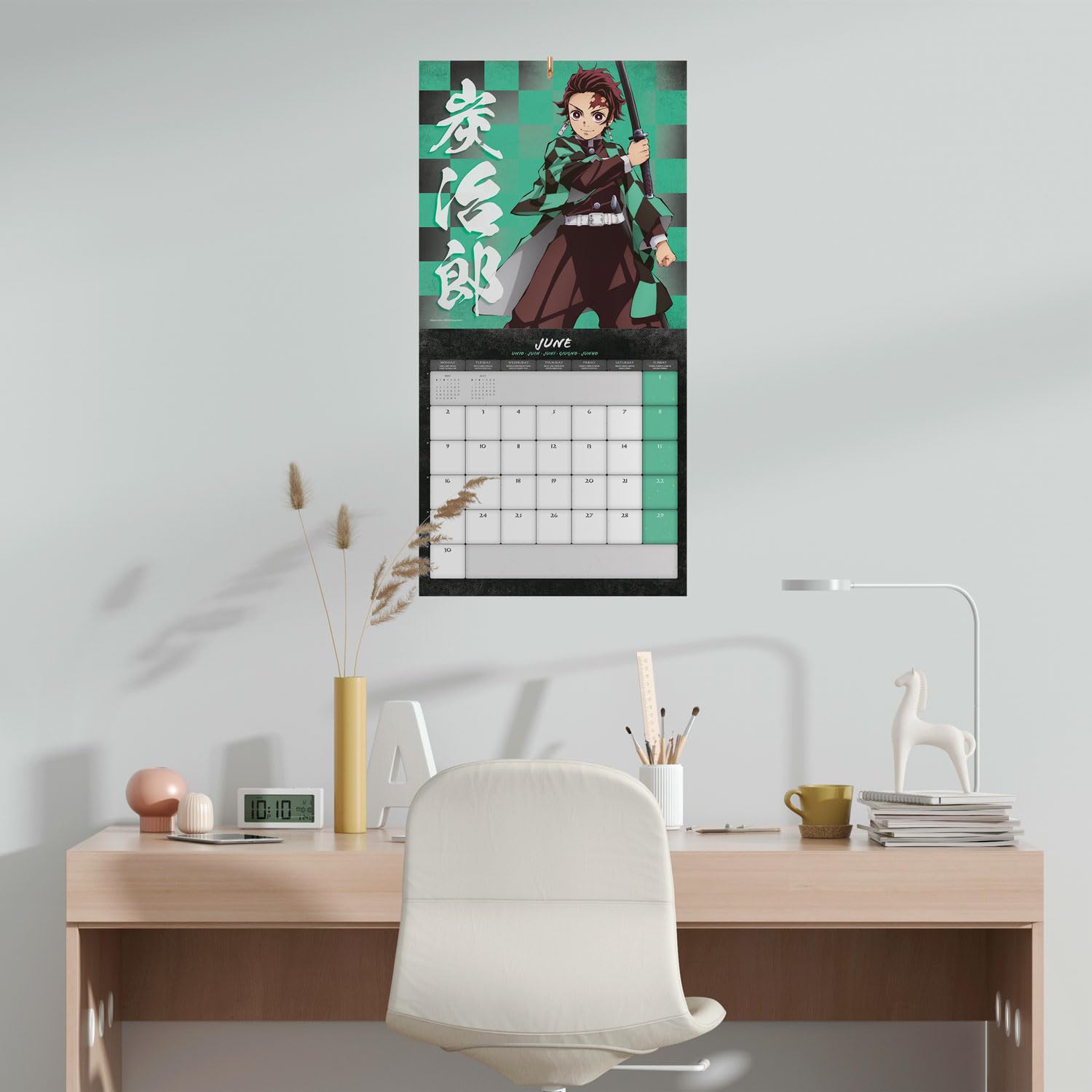 Calendrier Mural 2026 Demon Slayer - Format 30x60 Cm Déplié - Papier 140 G - Multilingue (français Inclus) - De Janvier à Décembre