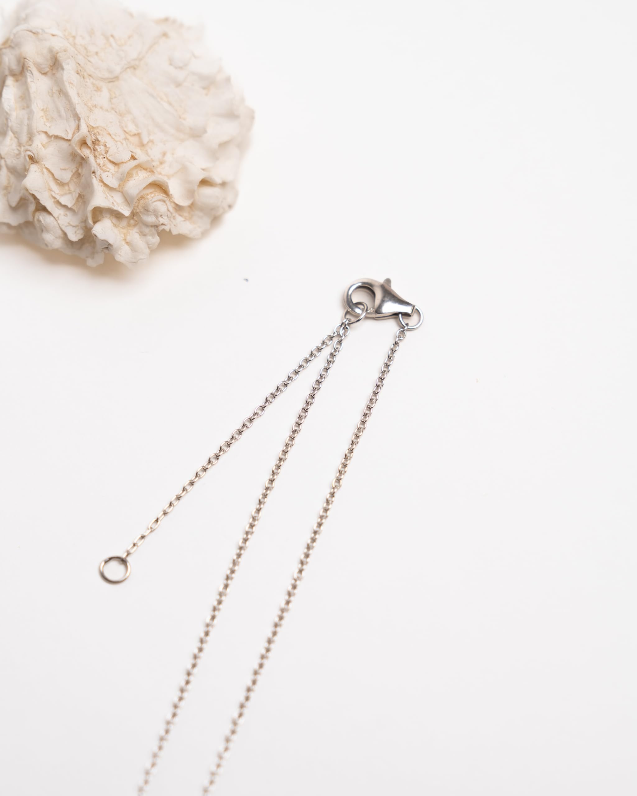 Secret & You Collana di Perle coltivate d'Acqua Dolce con Catena e Pendente in Argento Sterling 925 Perla Rotonda di Eccellente qualità - Lunghezza 40 o 45 cm.